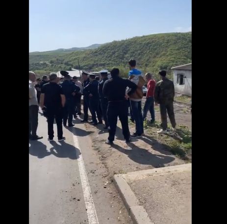 Տավուշցիները դուրս են եկել բողոքի