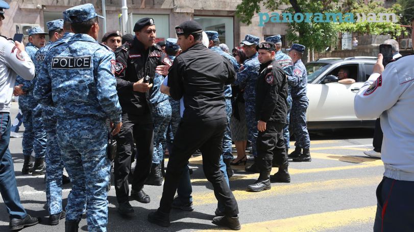 Anti-Pashinyan protests held in Yerevan