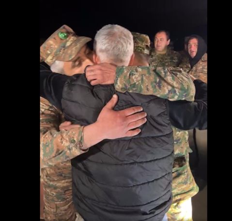 Contract soldiers join protests in Armenia's Tavush