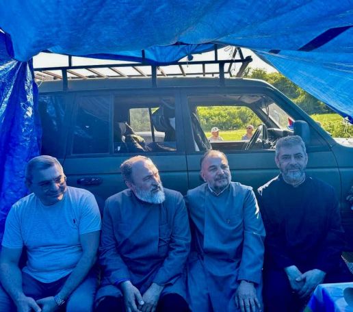 В Киранце находится также глава Арцахской епархии ААЦ епископ Вртанес Абраaмян